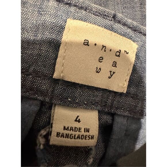 a new day Women's Zippered Button Closure Blue Chambray Shorts Size 4 Great Cond - Picture 5 of 5